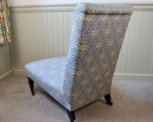 HOWARD SONS SLIPPER CHAIR - ADDITIONAL PHOTO 4