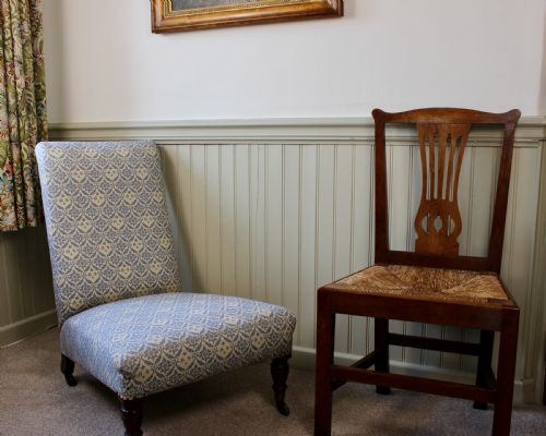HOWARD SONS SLIPPER CHAIR - ADDITIONAL PHOTO 7