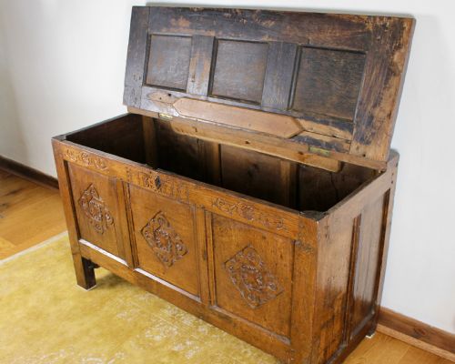 OAK CARVED COFFER - ADDITIONAL PHOTO 8