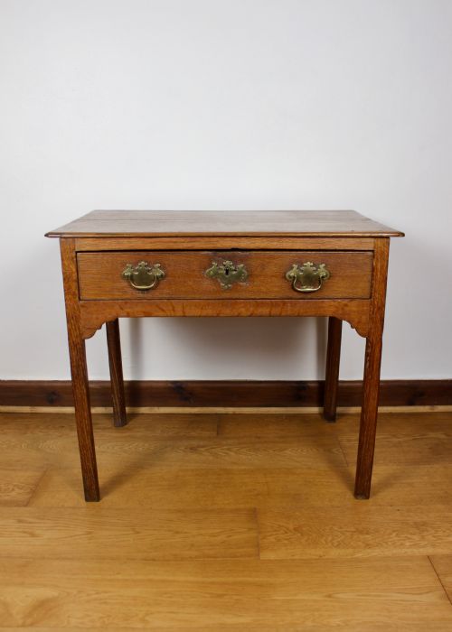 george iii oak side table circa 1800 - CATEGORY: ANTIQUE TABLES - DATED GEORGIAN