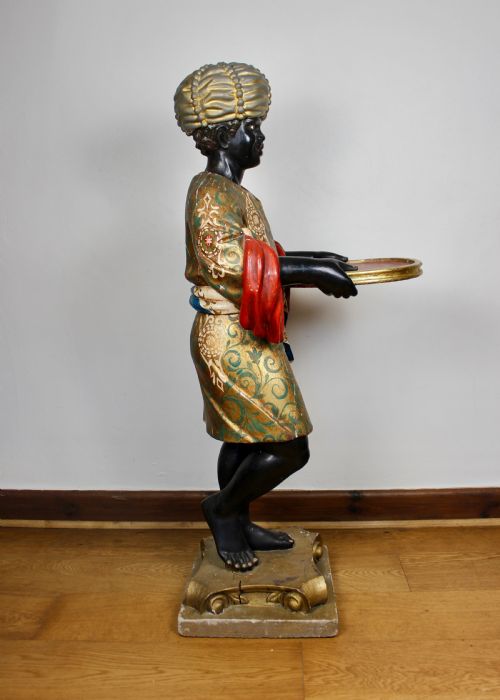 VENETIAN PARCELGILT AND POLYCHROME PAINTED BLACKAMOOR WAITER - ADDITIONAL PHOTO 8