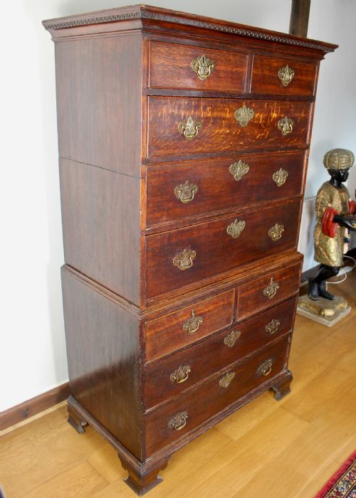 GEORGE III OAK CHEST ON CHEST SET OF DRAWERS DATED CIRCA 1770 - ADDITIONAL PHOTO 2