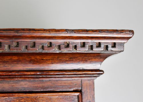 GEORGE III OAK CHEST ON CHEST SET OF DRAWERS DATED CIRCA 1770 - ADDITIONAL PHOTO 5