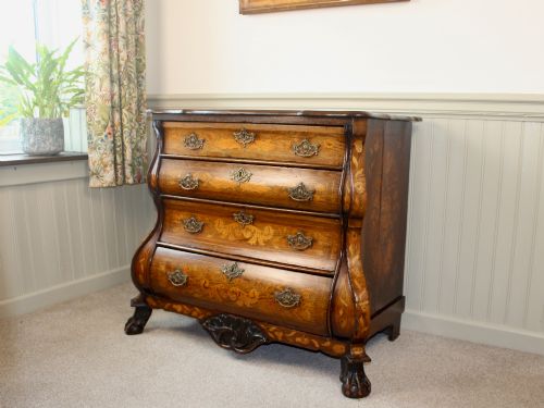 18TH CENTURY DUTCH MARQUETRY BOMBE OAK CHEST OF DRAWERS