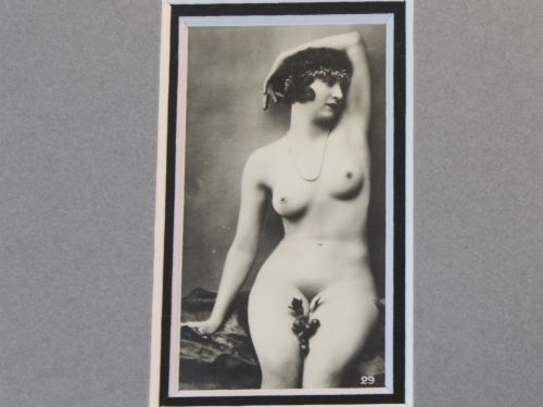 1920'S FRAMED EROTIC FEMALE NUDE BW PHOTO'S BY JULIAN MANDEL - ADDITIONAL PHOTO 5
