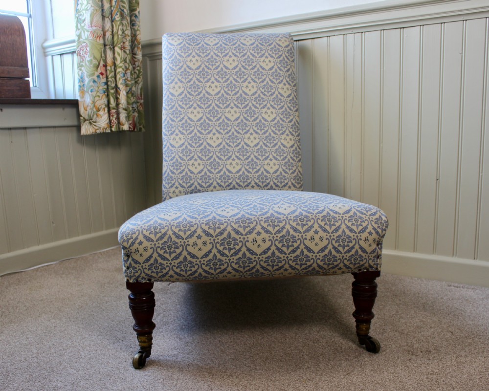 Howard & Sons Slipper Chair View II