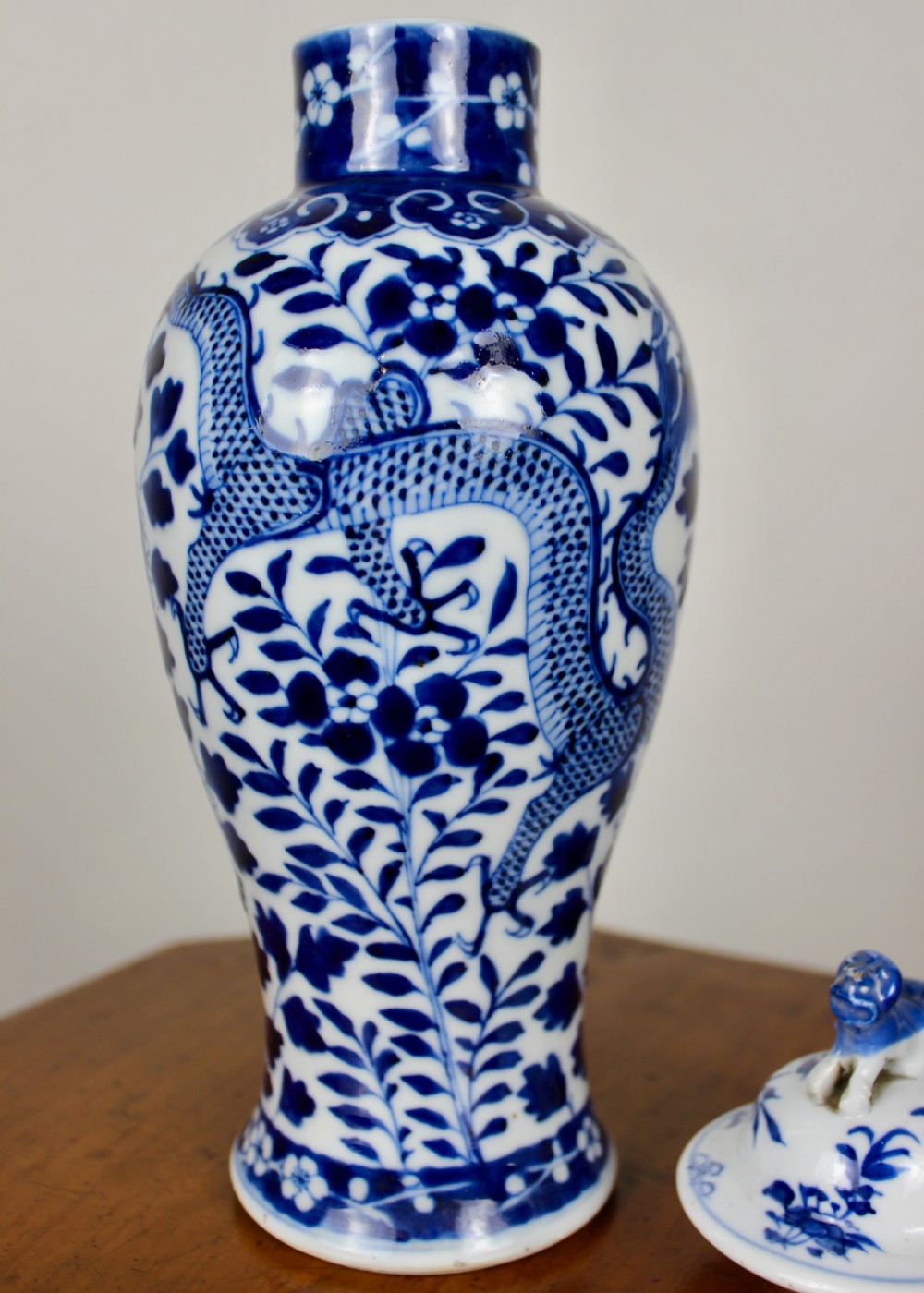 19th Century Chinese Ovoid Vase & Cover View VII