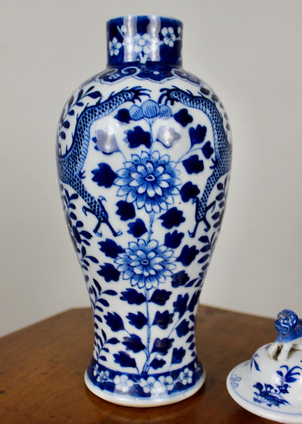 19th Century Chinese Ovoid Vase & Cover View VIII
