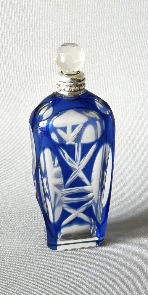 A Superb Victorian Silver & Cut Glass Scent Flask