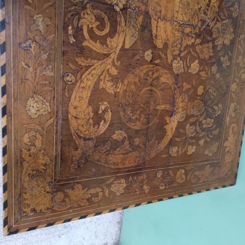 18TH CENTURY MARQUETRY CENTRE TABLE - ADDITIONAL PHOTO 22