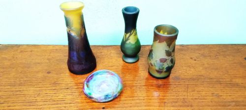 Art Glass 3 Vases  and  1 Coloured Bowl