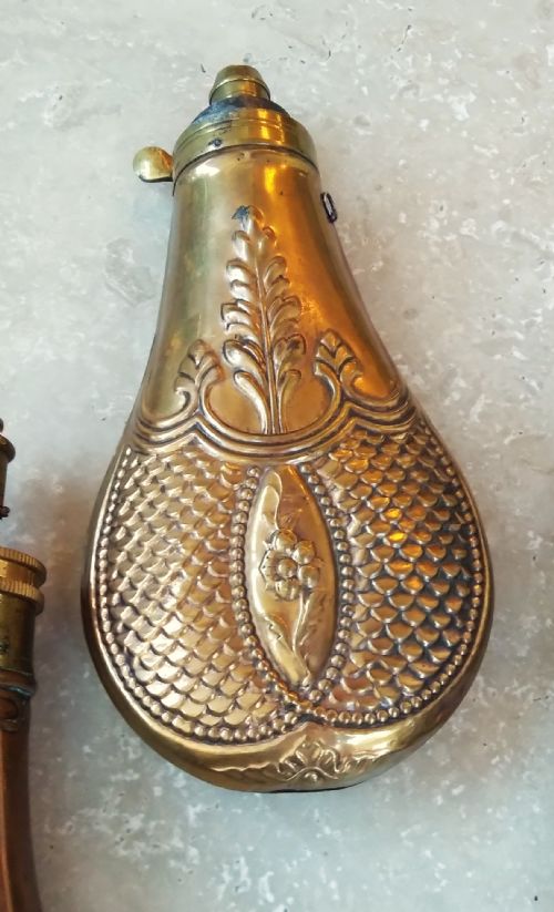 COLLECTION OF 5 BRASS SHOT FLASKS - ADDITIONAL PHOTO 3