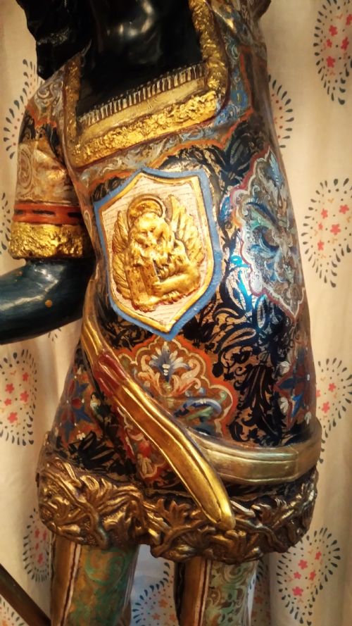 VENETIAN FIGURE ON STAND ORIGINAL GILT POLYCHROME - ADDITIONAL PHOTO 3