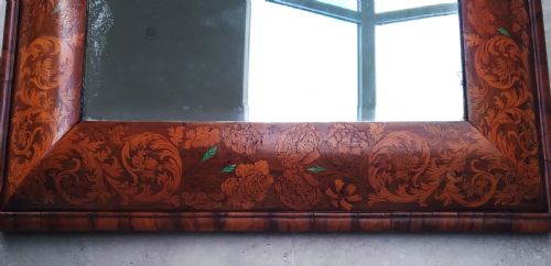 18TH CENTURY FLORAL MARQUETRY CUSHION MIRROR - ADDITIONAL PHOTO 1