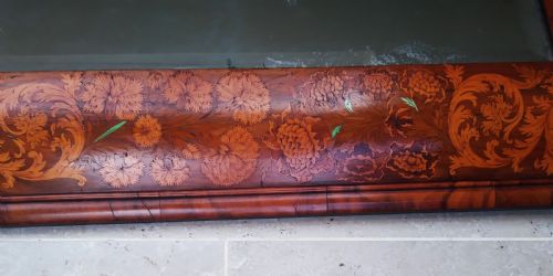 18TH CENTURY FLORAL MARQUETRY CUSHION MIRROR - ADDITIONAL PHOTO 5