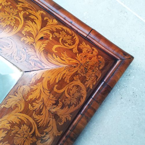 18TH CENTURY FLORAL MARQUETRY CUSHION MIRROR - ADDITIONAL PHOTO 6