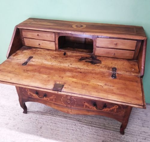 MALTESE 18TH CENTURY FRUITWOOD MARQUETRY BUREAU - ADDITIONAL PHOTO 11