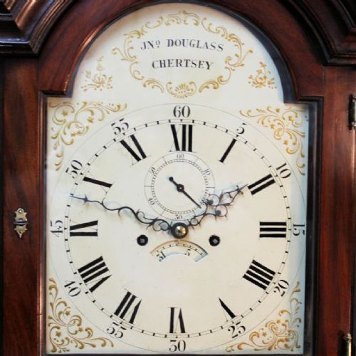 8 DAY MAHOGANY LONGCASE CLOCK WITH EARLY PAINTED DIAL BY JOHN DOUGLASS OF CHERTSEY CIRCA 1780 LONG CASE LONDON STYLE - ADDITIONAL PHOTO 3