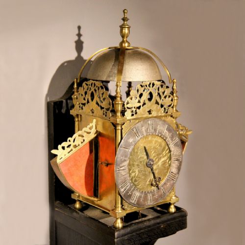 A WINGED LANTERN CLOCK WITH ORIGINAL VERGE ESCAPEMENT BY JOHN WRIGHT OF MANSFIELD CIRCA 1690 - ADDITIONAL PHOTO 1