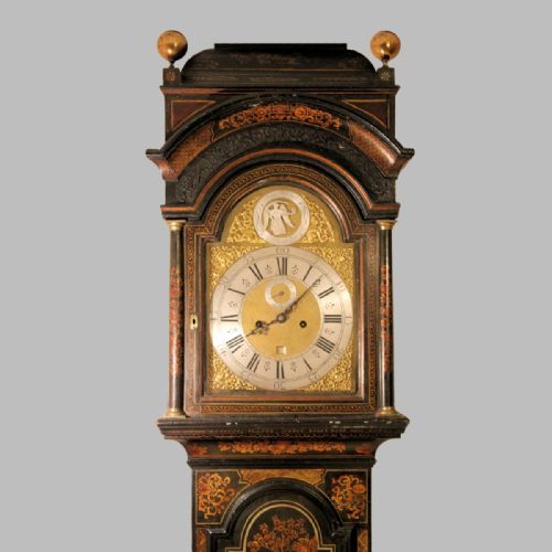A VERY ORIGINAL DARK GREEN CHINOISERIE LONGCASE CLOCK WITH ROCKING FATHER TIME CIRCA 1720 LONG CASE - ADDITIONAL PHOTO 1