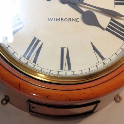 A VICTORIAN ENGLISH FUSEE DIAL CLOCK WITH A STRIKING MOVEMENT RETAILED BY HG HALL OF WIMBORNE CIRCA 1890 - ADDITIONAL PHOTO 3
