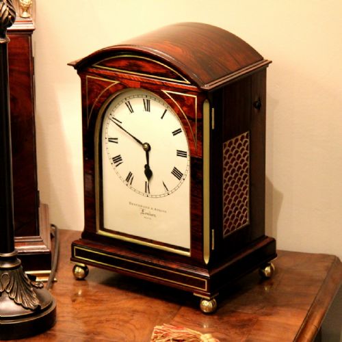 A GOOD ROSEWOOD FUSEE TABLE BRACKET CLOCK IN A BREAKARCH CASE BY BROCKBANK ATKINS LONDON CIRCA 1825 - ADDITIONAL PHOTO 6