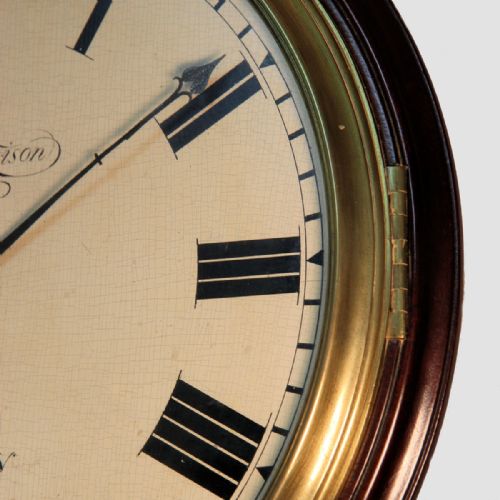 A GOOD ENGLISH DROPDIAL MAHOGANY WALL CLOCK WITH A WOODEN DIAL BY THOMAS HARRISON OF LONDON CIRCA 1810 - ADDITIONAL PHOTO 2