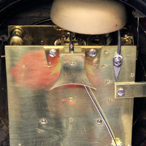GEORGIAN VERGE ESCAPEMENT STRIKING BRACKET ENAMEL DIAL CIRCA 1790 - ADDITIONAL PHOTO 1