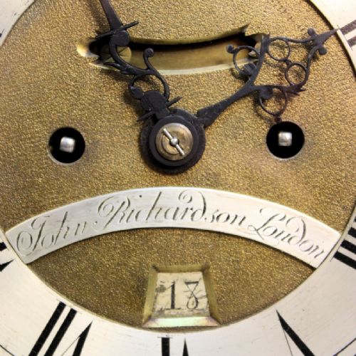 GEORGIAN VERGE ESCAPEMENT BELL TOP MAHOGANY BRACKET CLOCK BY JOHN RICHARDSON LONDON CIRCA 1770 - ADDITIONAL PHOTO 3