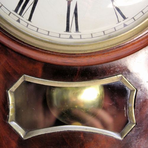 A SMALL RARE FUSEE ENGLISH DROPDIAL WALL CLOCK BOWED DIAL IN A MAHOGANY CASE CIRCA 1845 - ADDITIONAL PHOTO 2