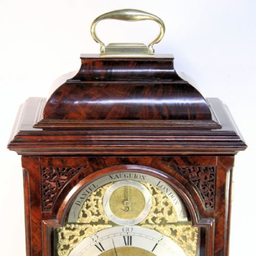 A FINE GEORGIAN BRACKET CLOCK IN A MAHOGANY CASE BY DANIEL VAUGUION OF LONDON CIRCA 1770 - ADDITIONAL PHOTO 3