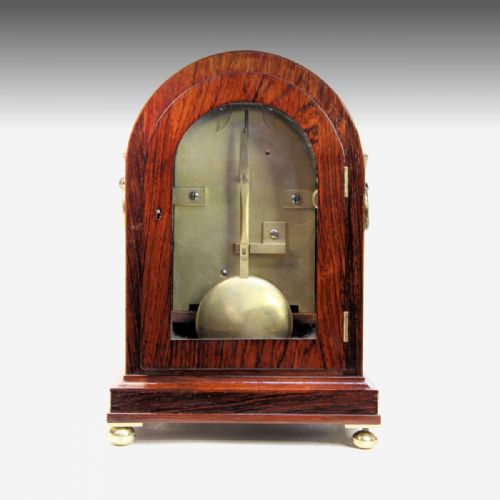 A GOOD TABLE CLOCK IN AN ARCHED ROSEWOOD AND BRASSBOUND CASE BY THOMAS GAMMAGE LONDON CIRCA 1835 - ADDITIONAL PHOTO 5