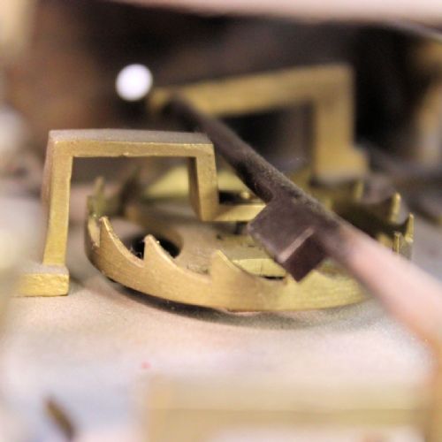 A VERY ORIGINAL MINIATURE HOOK AND SPIKE LANTERN CLOCK BY MARTIN LONDON CIRCA 1745 - ADDITIONAL PHOTO 5