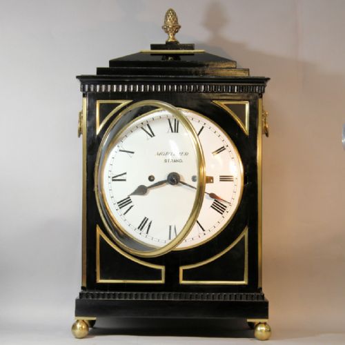 A REGENCY PERIOD ENGLISH CHAMFER TOP BRACKET CLOCK IN AN EBONISED CASE CIRCA 1820 - ADDITIONAL PHOTO 2