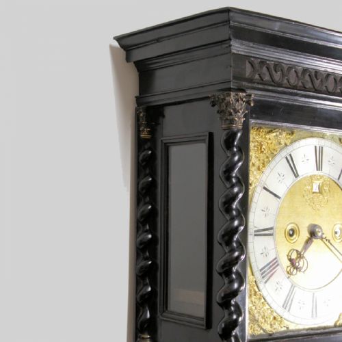 A FINE AND EARLY ENGLISH PANELLED EBONY LONGCASE CLOCK BY JOHN DREW LONDON CIRCA 1685 LONG CASE - ADDITIONAL PHOTO 6