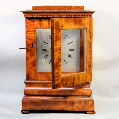 A SMALL ENGLISH FUSEE 5GLASS LIBRARY TIMEPIECE CLOCK IN A SATINWOOD CASE BY FRANCIS CORRELL LUTTERWORTH CIRCA 1835 - ADDITIONAL PHOTO 4