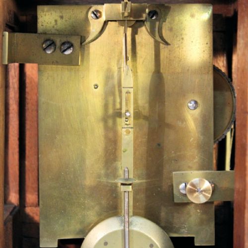 A SMALL ENGLISH FUSEE 5GLASS LIBRARY TIMEPIECE CLOCK IN A SATINWOOD CASE BY FRANCIS CORRELL LUTTERWORTH CIRCA 1835 - ADDITIONAL PHOTO 6