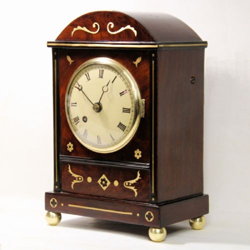 SMALL RARE ENGLISH MAHOGANY MANTELBRACKET CLOCK CIRCA 1825 - ADDITIONAL PHOTO 1