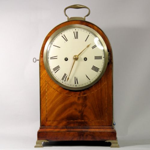 REGENCY BRACKET CLOCK HAVING A MAHOGANY ARCHED TOP CASE CIRCA 1810 - ADDITIONAL PHOTO 3