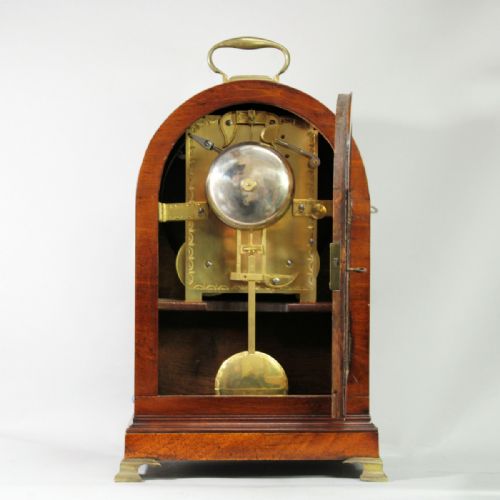 REGENCY BRACKET CLOCK HAVING A MAHOGANY ARCHED TOP CASE CIRCA 1810 - ADDITIONAL PHOTO 8