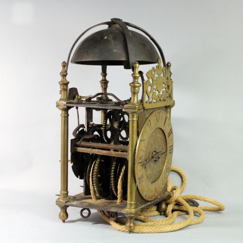 LANCASHIRE MADE LANTERN CLOCK CIRCA 1680 - ADDITIONAL PHOTO 2
