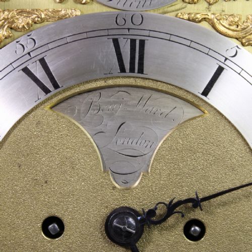 LACQUERED OR CHINOISERIE VERGE BRACKET CLOCK BY BENJAMIN WARD LONDONCIRCA 1775 - ADDITIONAL PHOTO 10