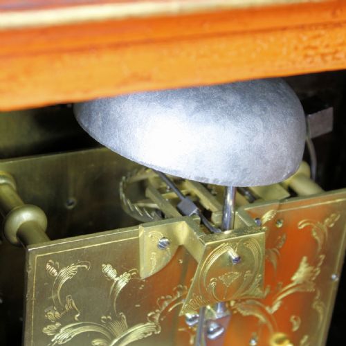 LACQUERED OR CHINOISERIE VERGE BRACKET CLOCK BY BENJAMIN WARD LONDONCIRCA 1775 - ADDITIONAL PHOTO 14