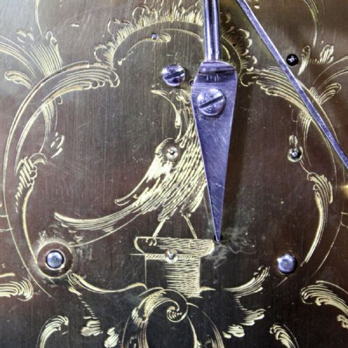 LACQUERED OR CHINOISERIE VERGE BRACKET CLOCK BY BENJAMIN WARD LONDONCIRCA 1775 - ADDITIONAL PHOTO 15