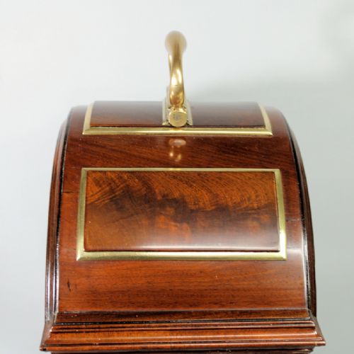 SCOTTISH MAHOGANY BREAKARCH BRACKET CLOCK WITH PAINTED DIAL BY J EDWARDS OF ALLOACIRCA 1810 - ADDITIONAL PHOTO 6
