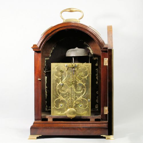 SCOTTISH MAHOGANY BREAKARCH BRACKET CLOCK WITH PAINTED DIAL BY J EDWARDS OF ALLOACIRCA 1810 - ADDITIONAL PHOTO 8
