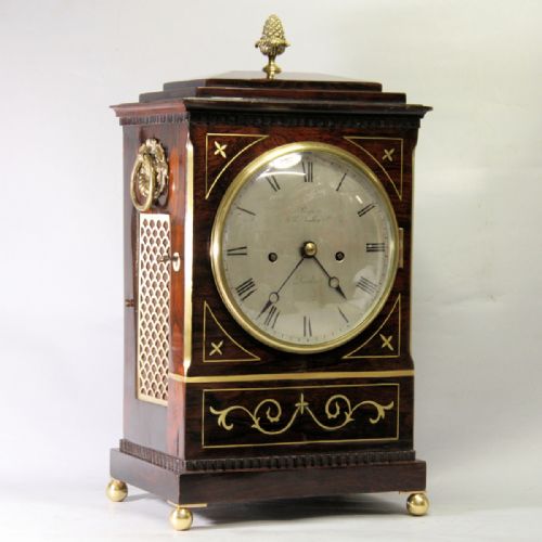 AN EXCEPTIONALLY FINE ROSEWOOD CHAMFER TOP BRACKET CLOCK BY ALEXANDER PURVISCIRCA 1830 - ADDITIONAL PHOTO 5
