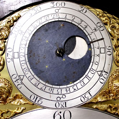 A GOOD WALNUT CASED 8 DAY MOONPHASE ENGLISH LONGCASE CLOCK BY THOMAS VERNON LONDON LONG CASECIRCA 1725 - ADDITIONAL PHOTO 11
