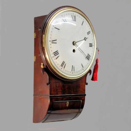 A SMALL REGENCY PERIOD ENGLISH FUSEE DROPDIAL WALL CLOCK WITH A WOODEN DIALCIRCA 1820 - ADDITIONAL PHOTO 2