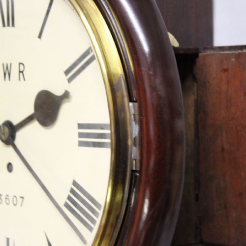 A GREAT WESTERN RAILWAY DROPDIAL FUSEE WALL CLOCK MAHOGANY CASE AND NUMBERED 3607CIRCA 1870 - ADDITIONAL PHOTO 5